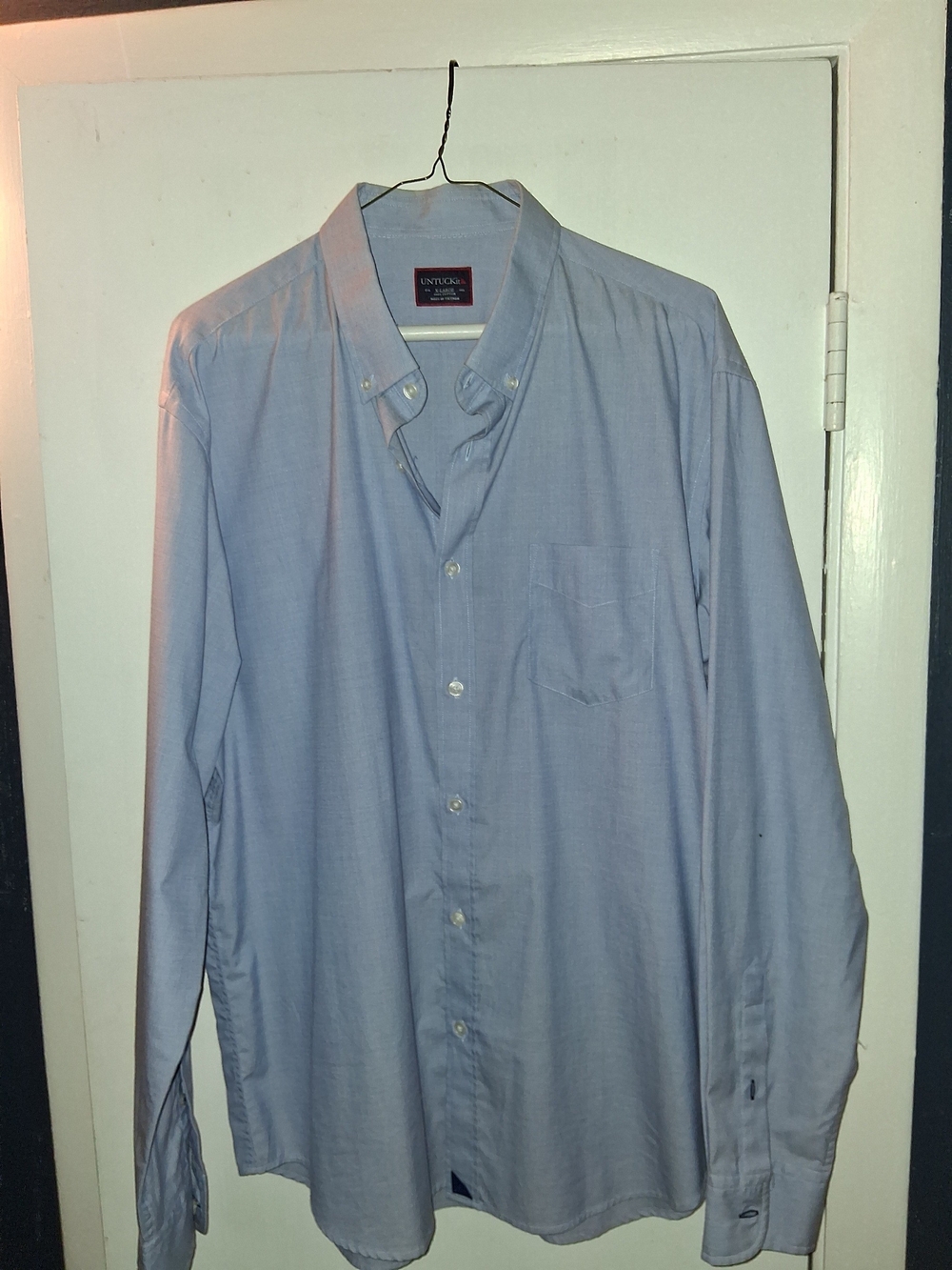 UNTUCKit Light Blue XL Button-Down Casual Shirt